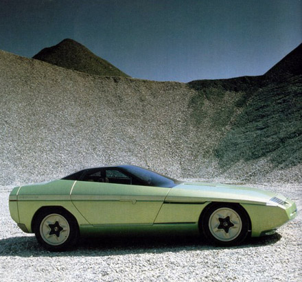 1984_Bertone_Chevrolet_Ramarro_Concept
