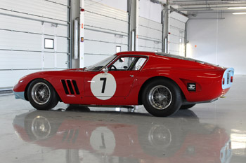 Ferrari_GTO_1964