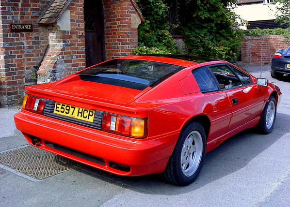 Lotus_Esprit_Respray