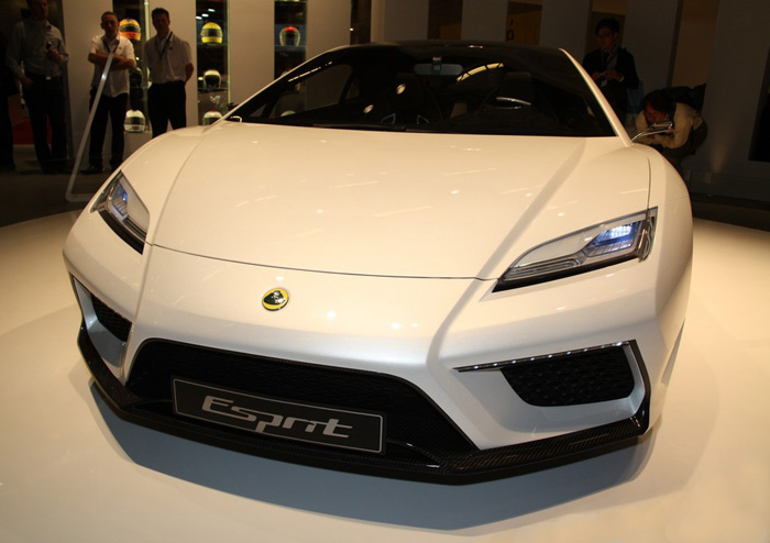 New_Lotus_Esprit_Front_2013