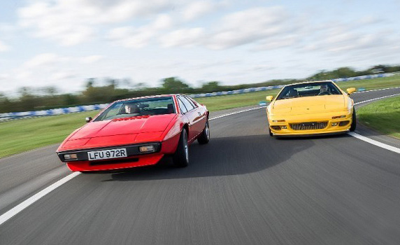 Lotus_Esprit_S1_and_V8